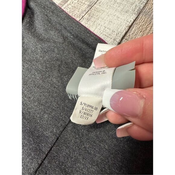 Athleta Dress Inverse Drape Reversible Purple Gray Sleeveless Jersey Size Small - Picture 7 of 7
